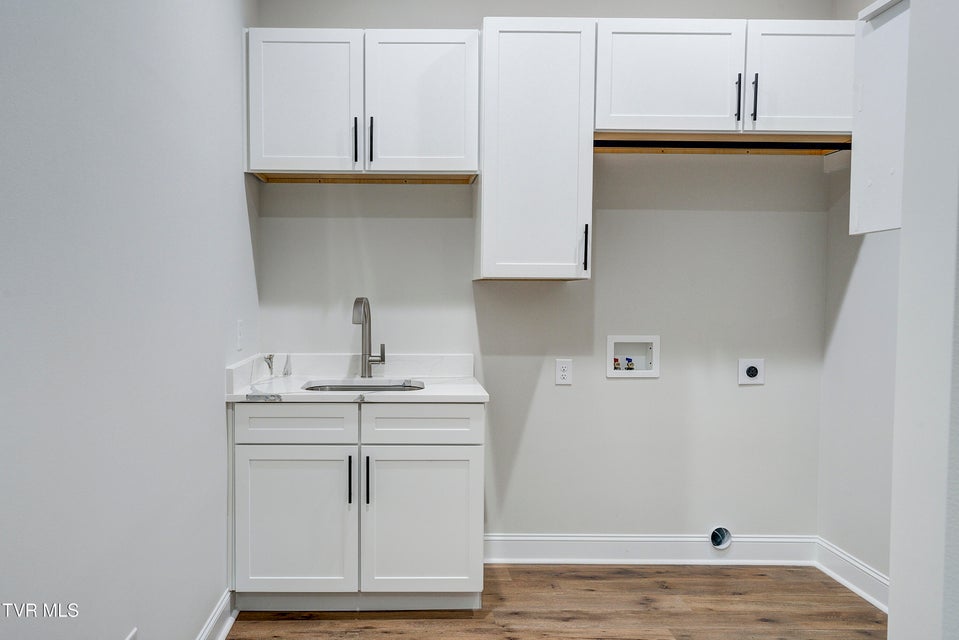 Photo #40: 880 Granby Rd Road