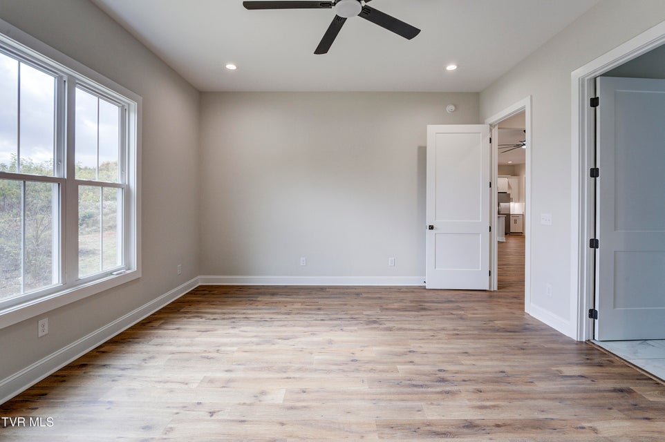 Photo #32: 880 Granby Rd Road