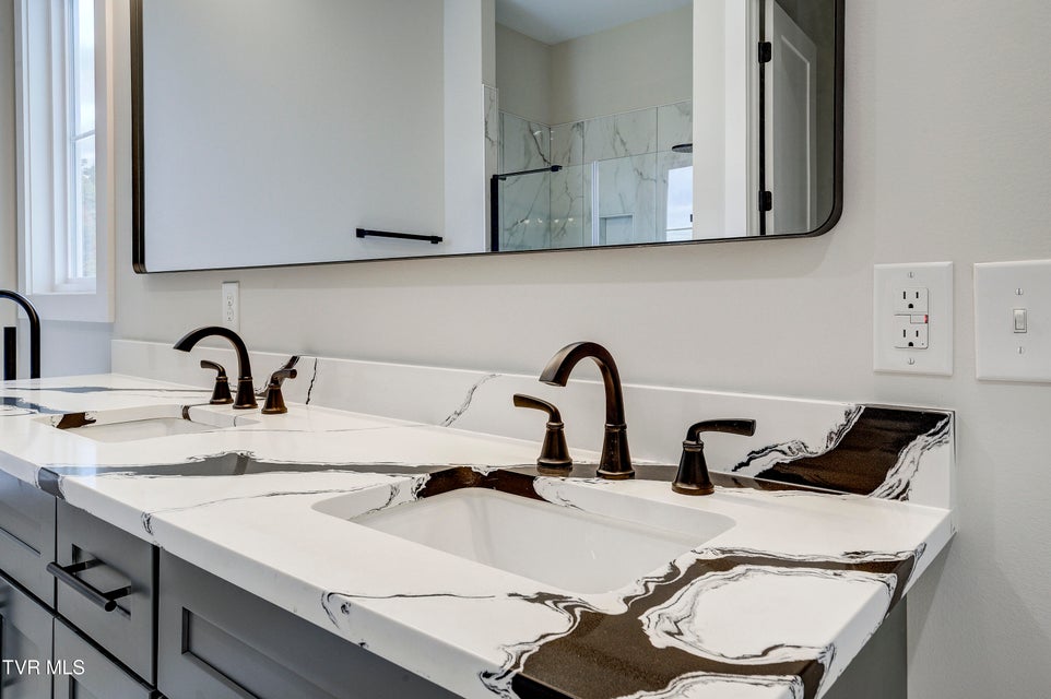 Photo #34: 880 Granby Rd Road