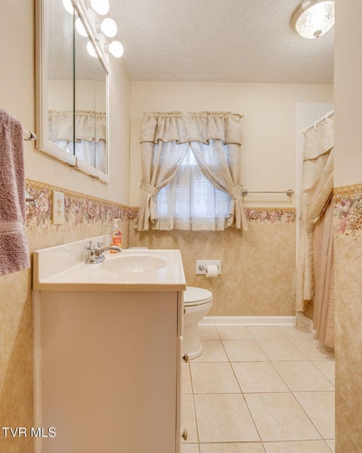 Photo #15: 345 Lakecrest Drive