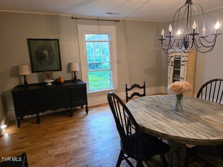 Photo #7: 208 Vines Drive