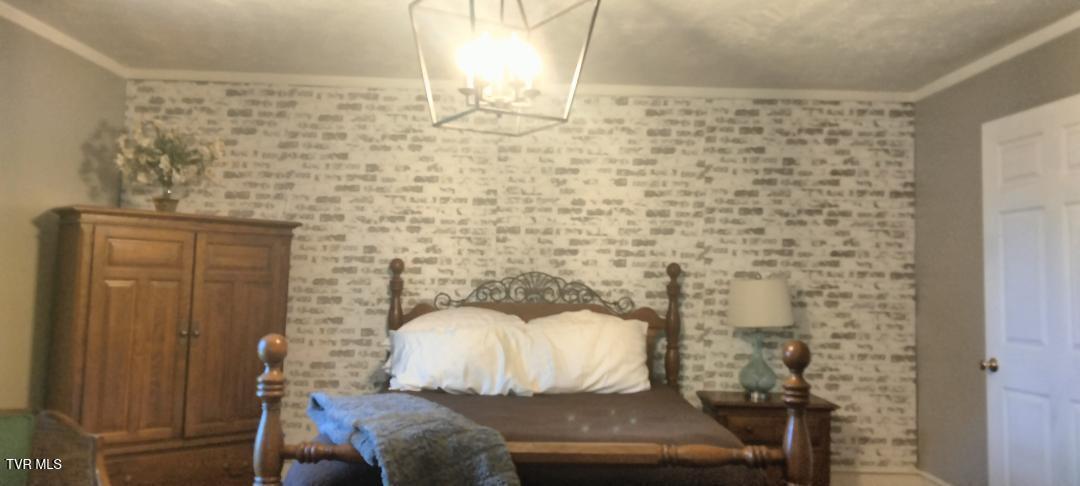 Photo #20: 208 Vines Drive