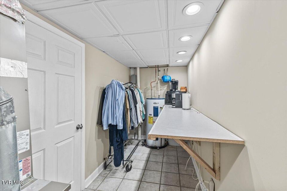 Photo #43: 1 Emerald Court