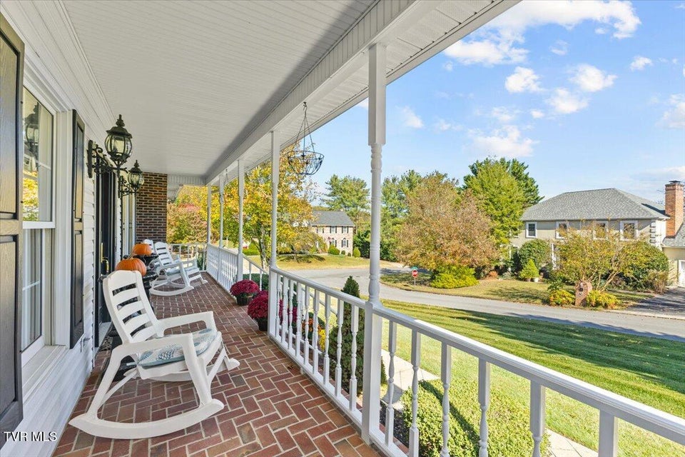 Photo #51: 1 Emerald Court