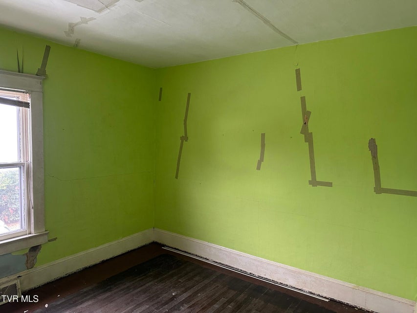 Photo #8: 1102 Main Street