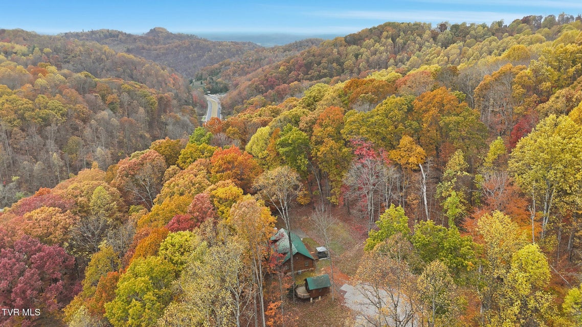 Photo #17: 220 Old Orchard Road