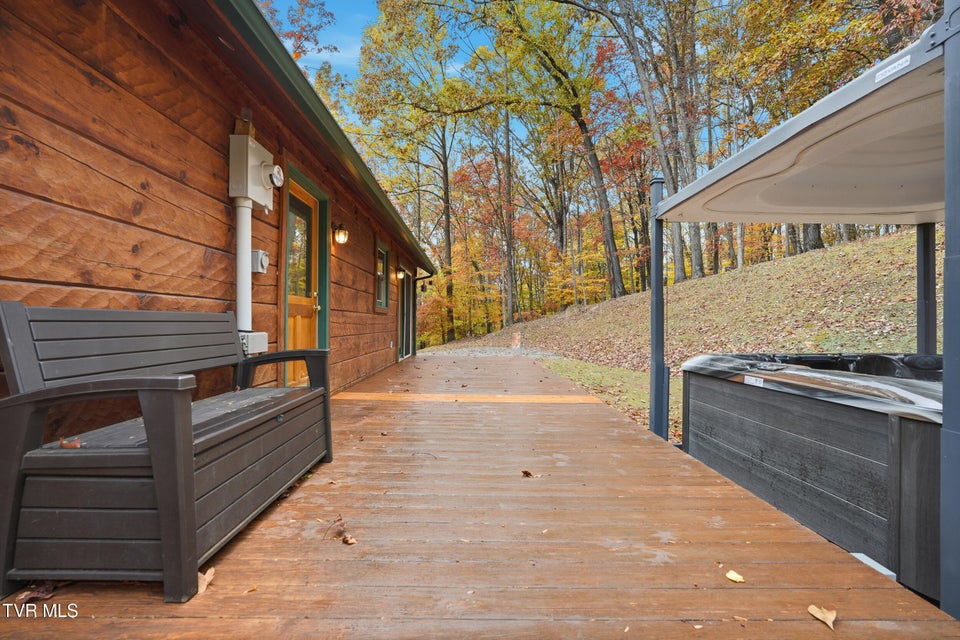 Photo #28: 220 Old Orchard Road