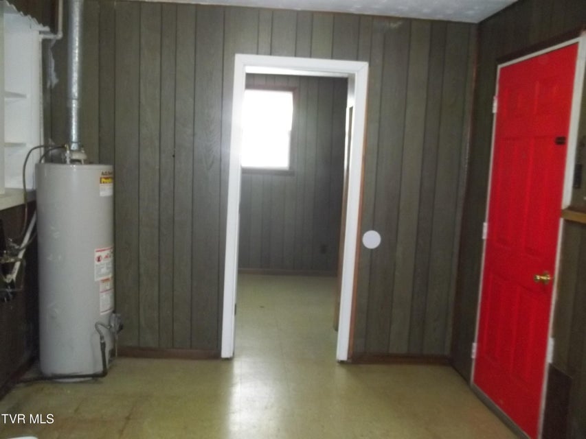 Photo #30: 164 Birch Street