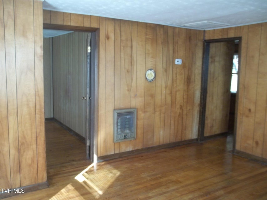 Photo #7: 164 Birch Street