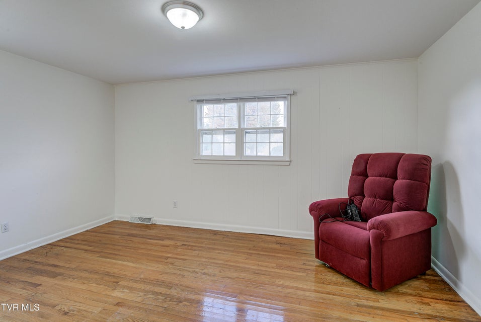 Photo #24: 234 Simmons Avenue