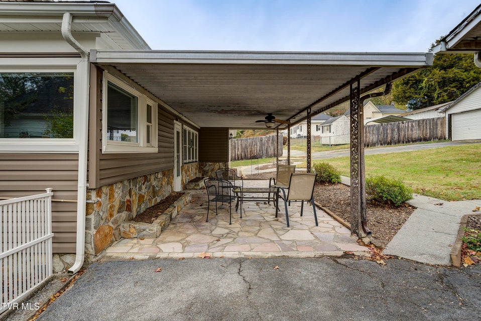 Photo #44: 310 Elm Avenue