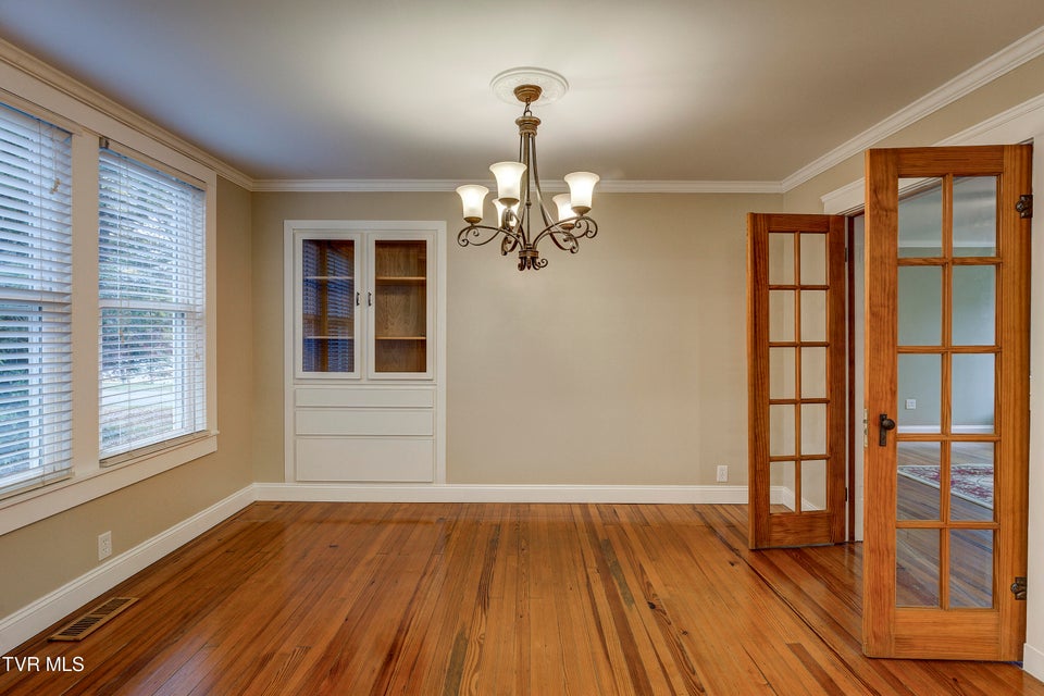 Photo #12: 310 Elm Avenue