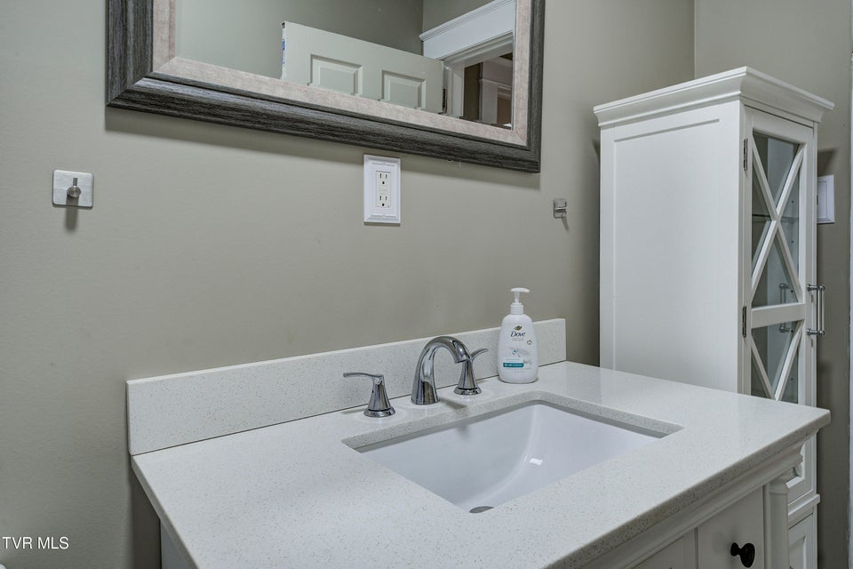 Photo #22: 310 Elm Avenue