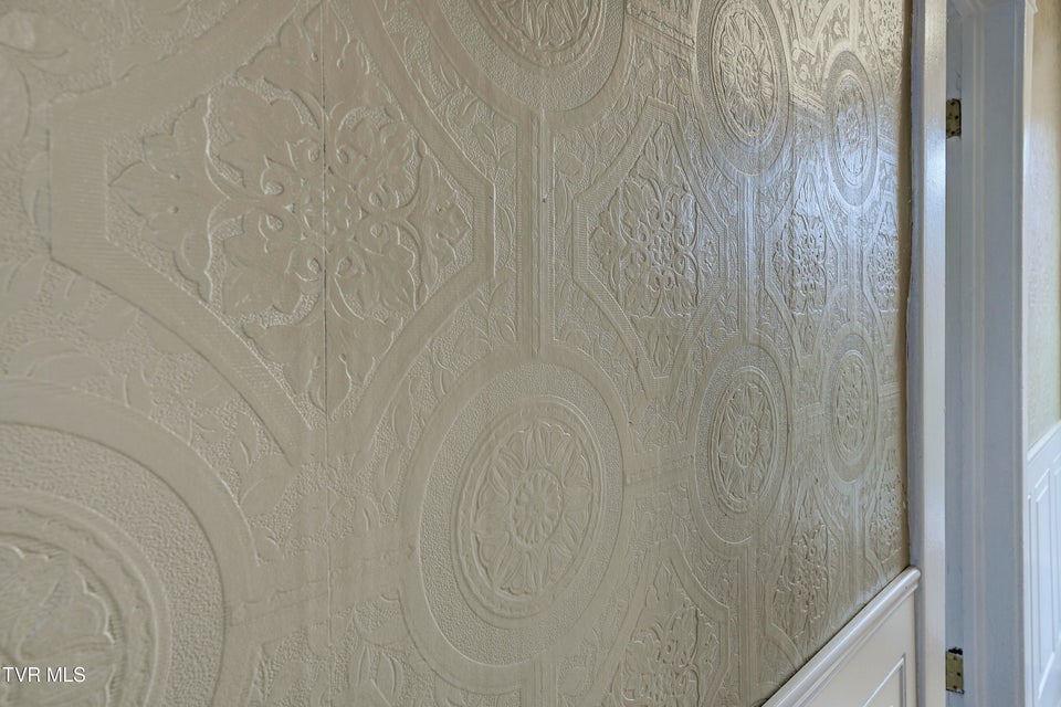 Photo #35: 310 Elm Avenue