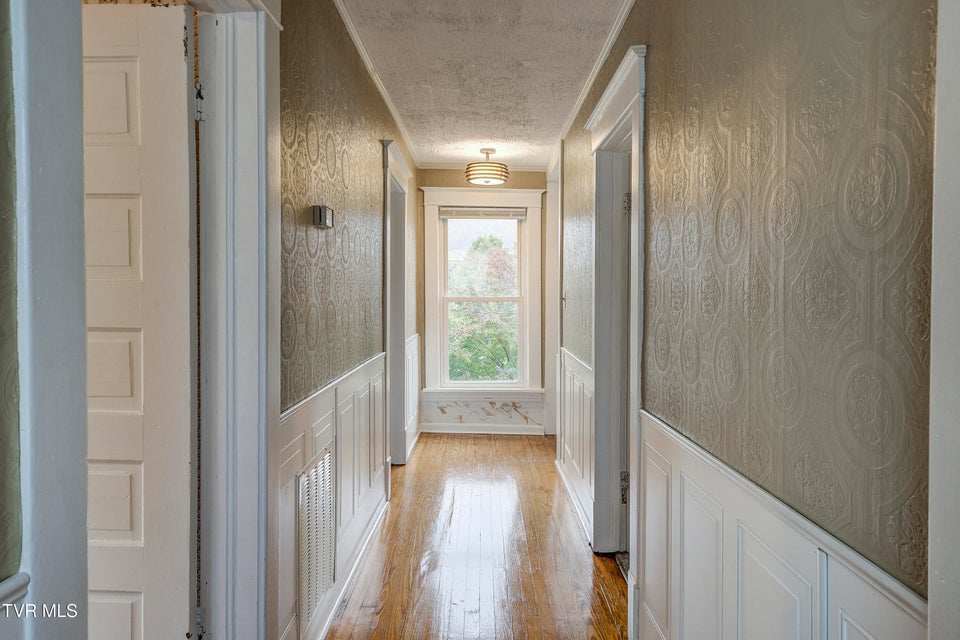 Photo #42: 310 Elm Avenue