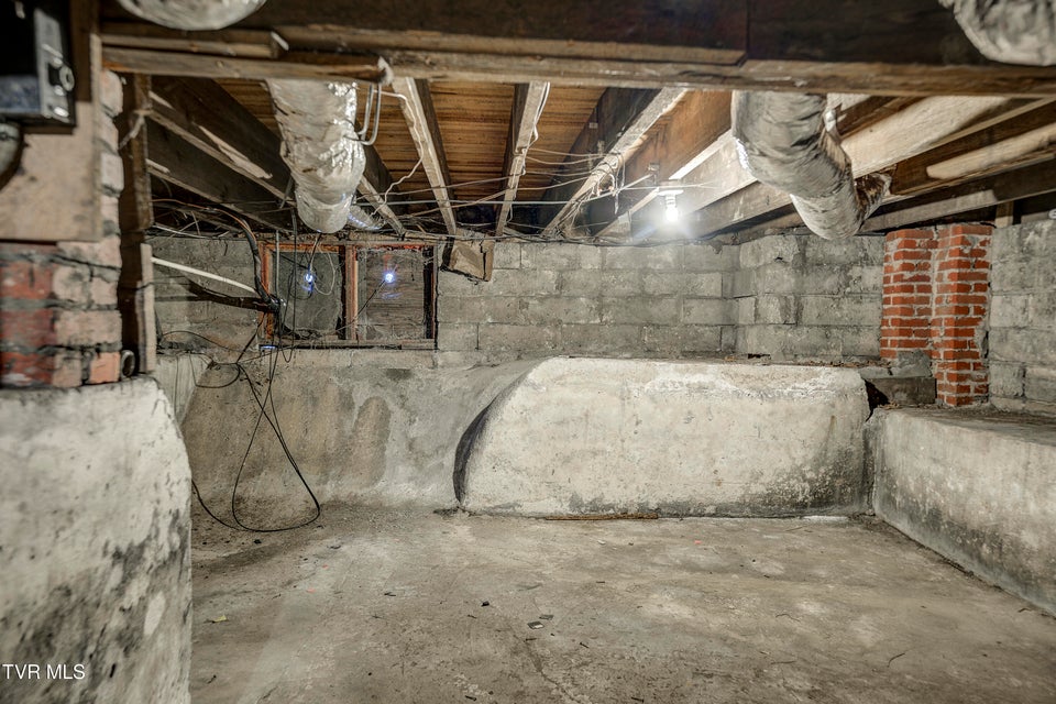 Photo #56: 310 Elm Avenue