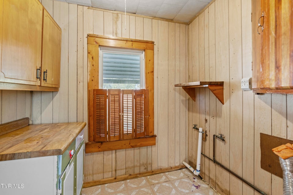 Photo #7: 780 Murray Bridge Road