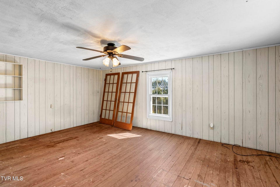 Photo #26: 780 Murray Bridge Road