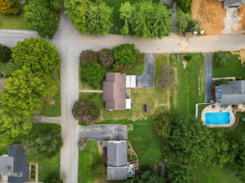 Photo #6: 1510 Sun Valley Drive