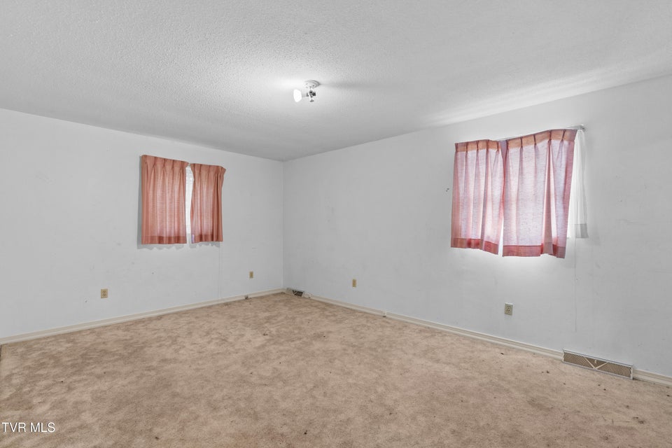 Photo #23: 1510 Sun Valley Drive