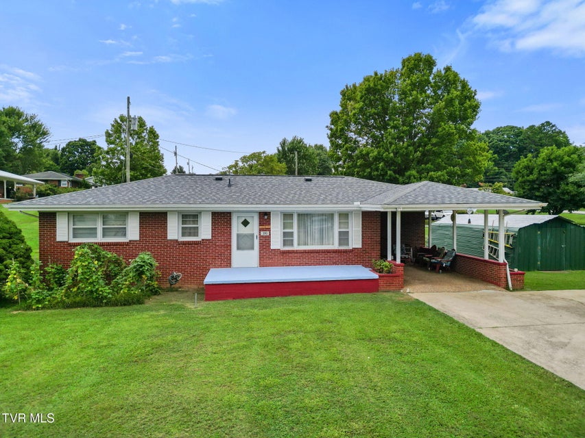 Photo #19: 390 Main Street