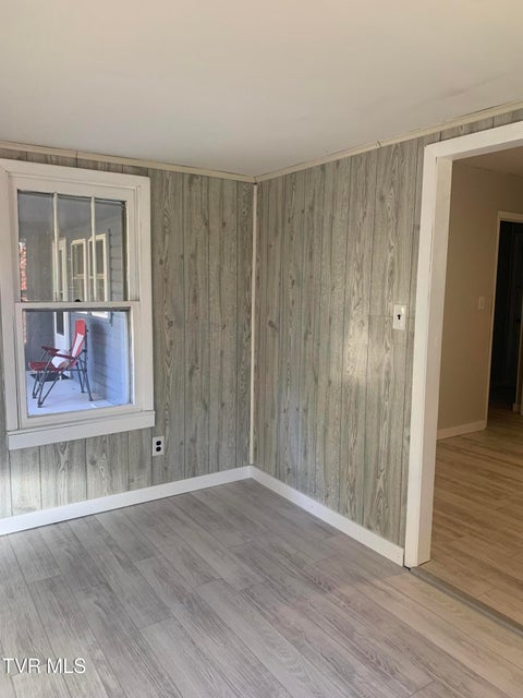 Photo #14: 441 Mimosa Street