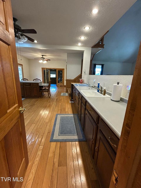 Photo #22: 7503 Strawberry Mountain Road