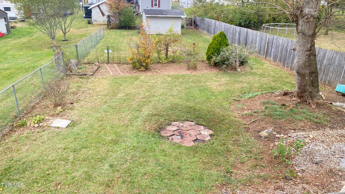 Photo #21: 207 North Street