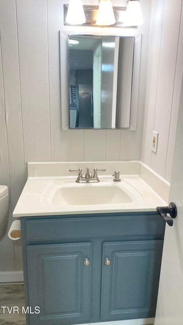 Photo #39: 207 North Street