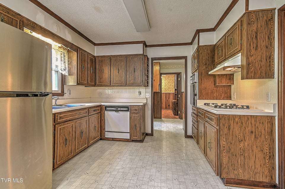 Photo #13: 104 Regency Drive