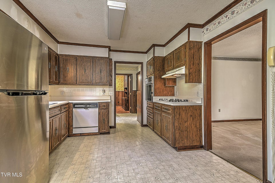 Photo #14: 104 Regency Drive