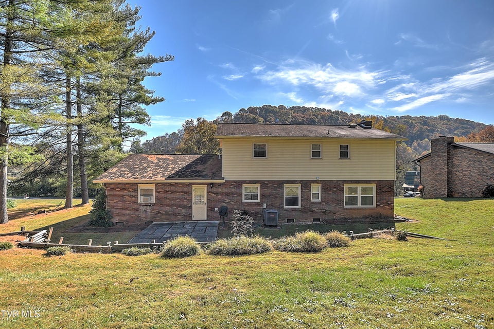 Photo #36: 104 Regency Drive