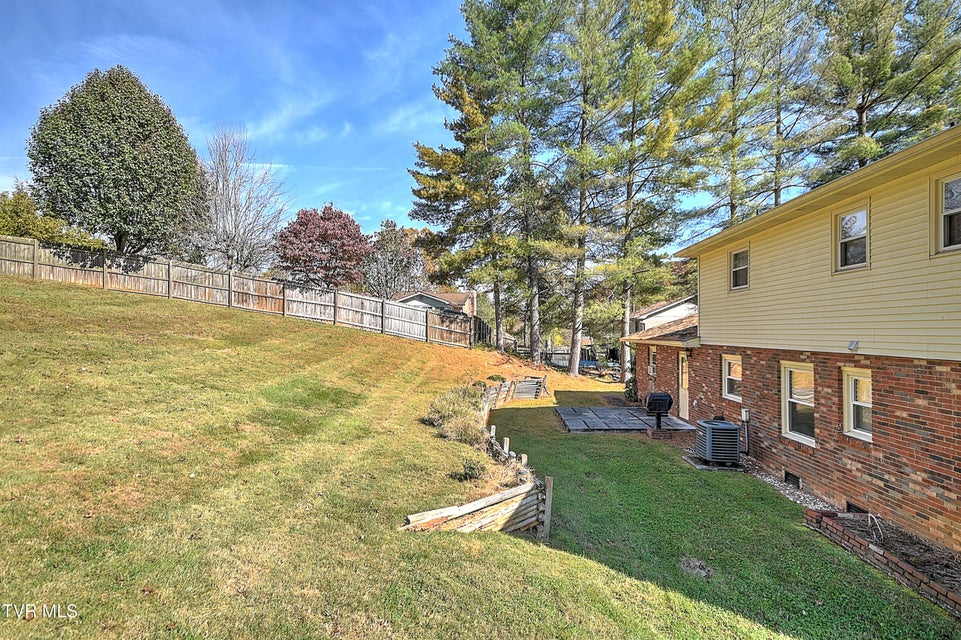 Photo #39: 104 Regency Drive