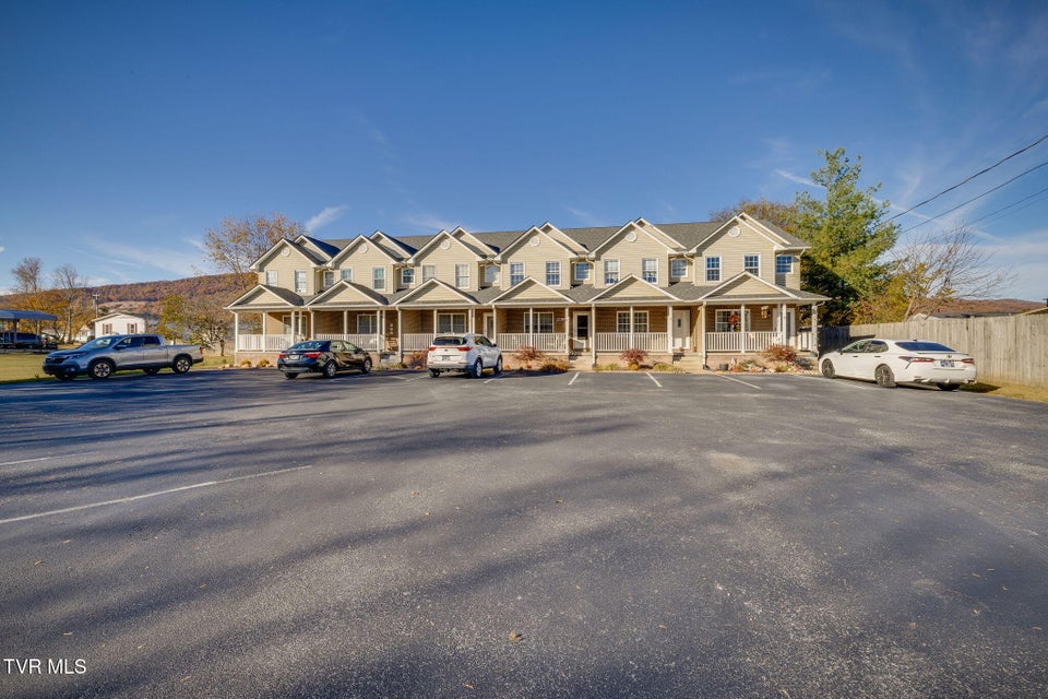 Photo #3: 617 Highway 91 