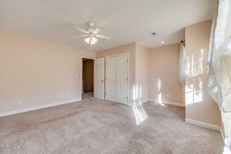 Photo #15: 617 Highway 91 