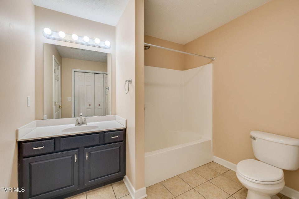 Photo #16: 617 Highway 91 