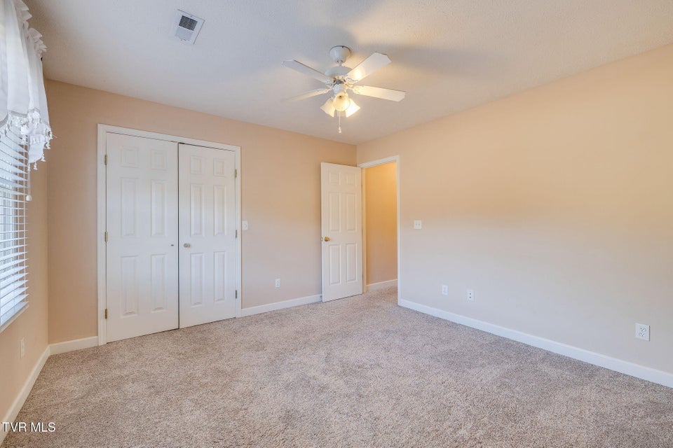 Photo #20: 617 Highway 91 