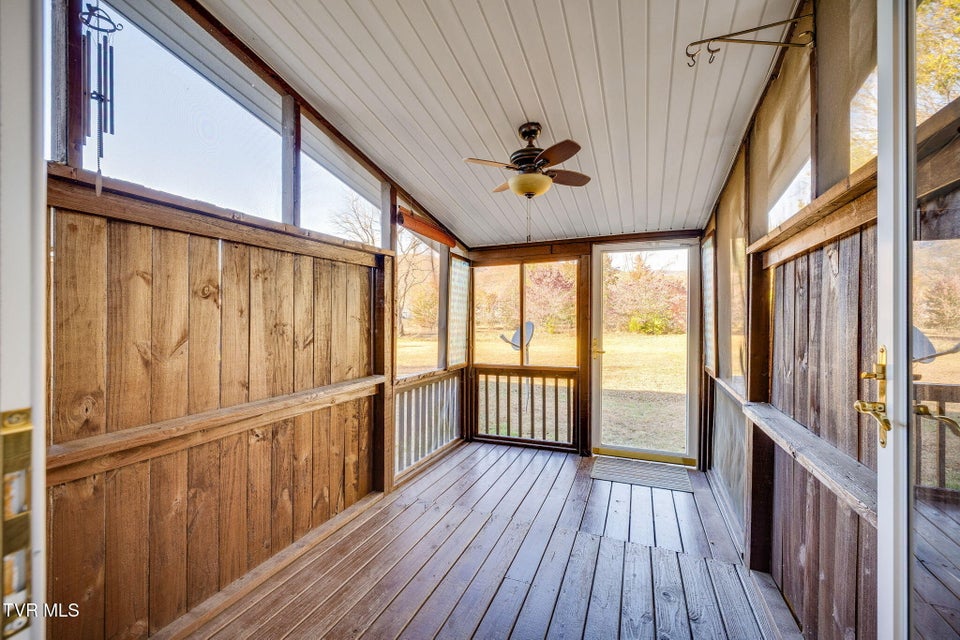 Photo #22: 617 Highway 91 