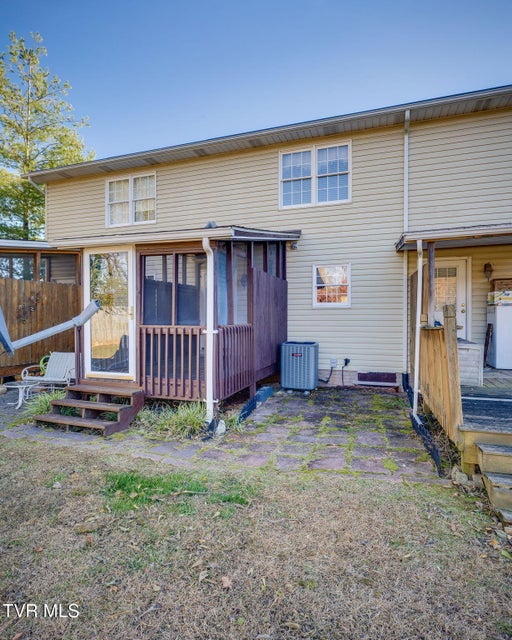 Photo #24: 617 Highway 91 