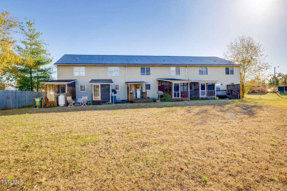 Photo #25: 617 Highway 91 