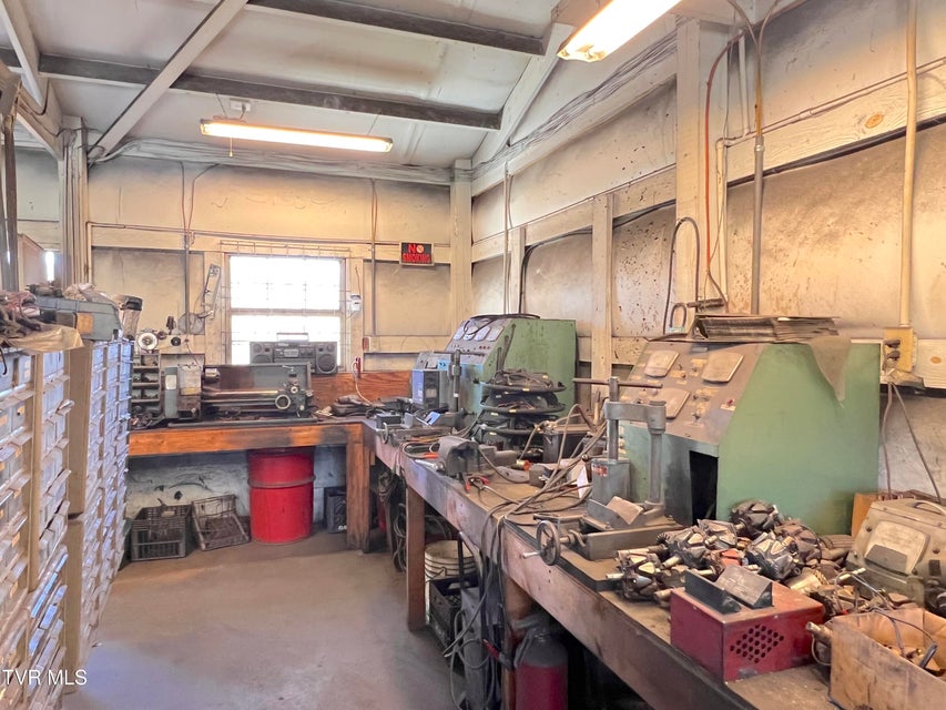 Photo #25: 1930 Snapps Ferry Road