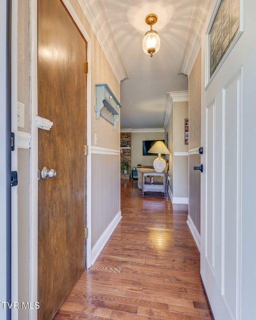 Photo #6: 520 Valley Drive