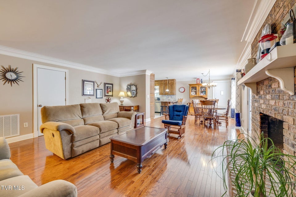 Photo #9: 520 Valley Drive