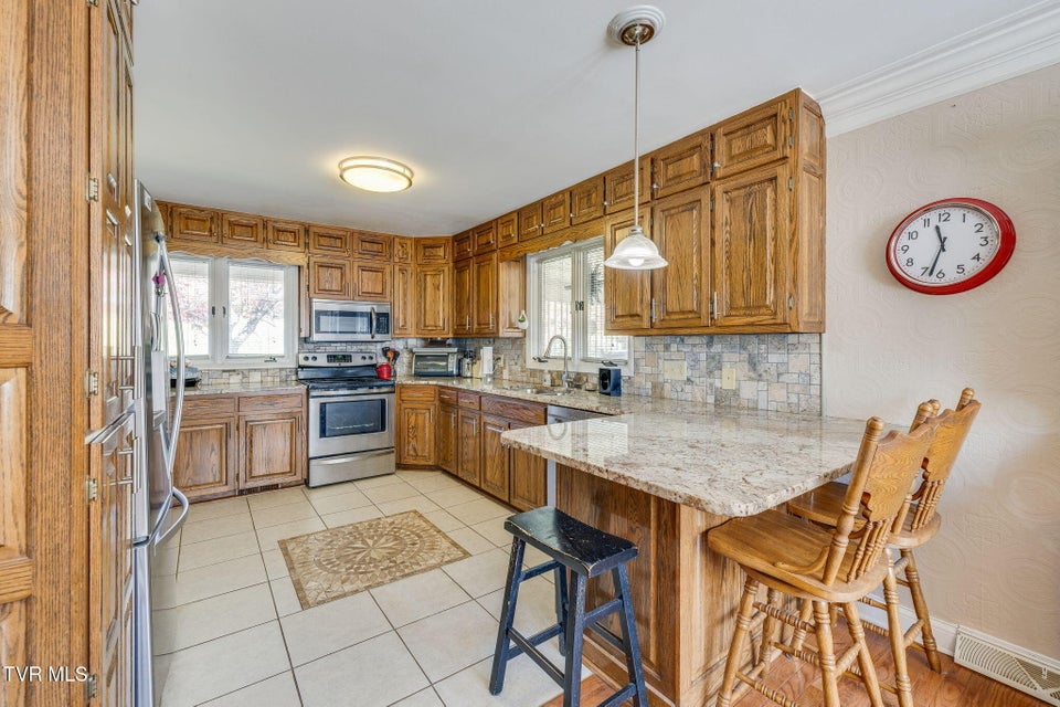 Photo #13: 520 Valley Drive