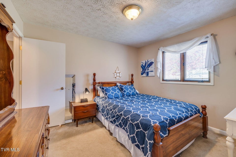 Photo #22: 520 Valley Drive