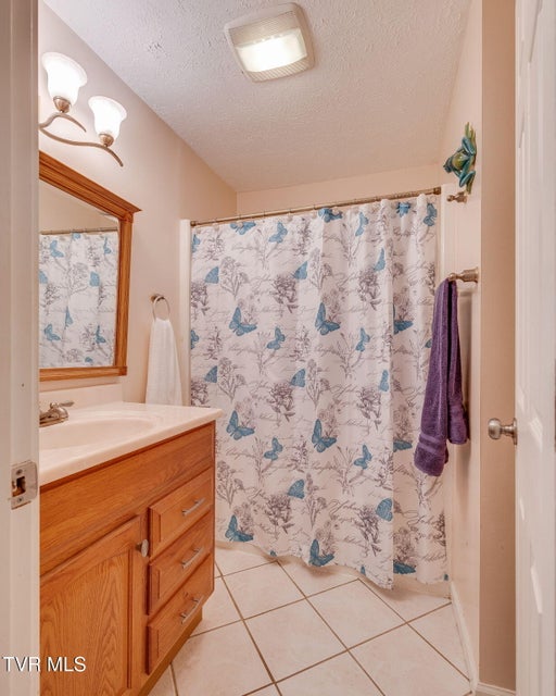 Photo #24: 520 Valley Drive