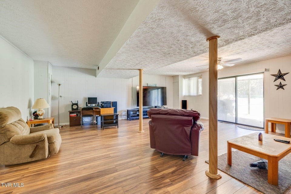 Photo #28: 520 Valley Drive