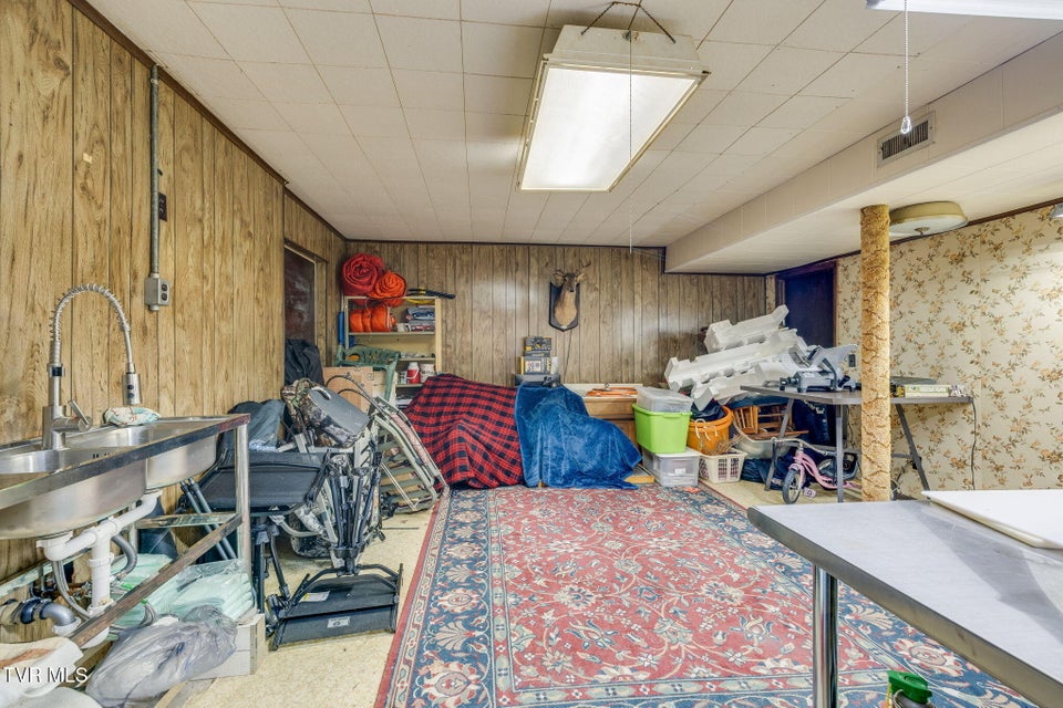 Photo #33: 520 Valley Drive