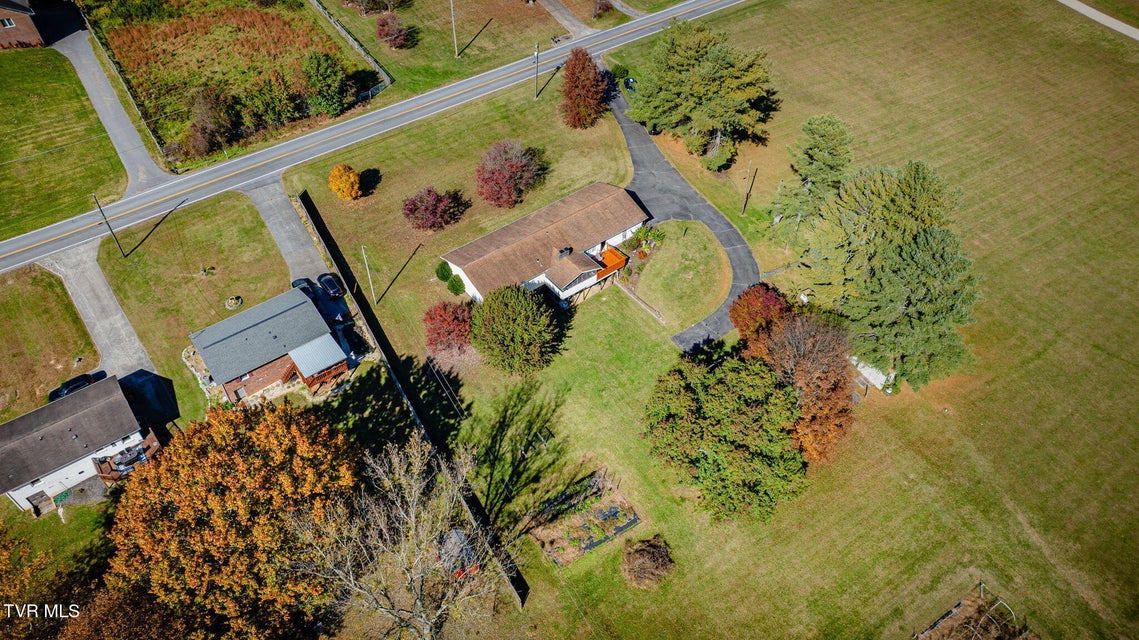 Photo #46: 520 Valley Drive