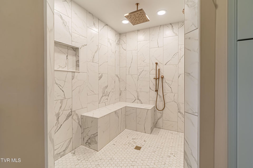 Photo #27: 469 Winterham Drive